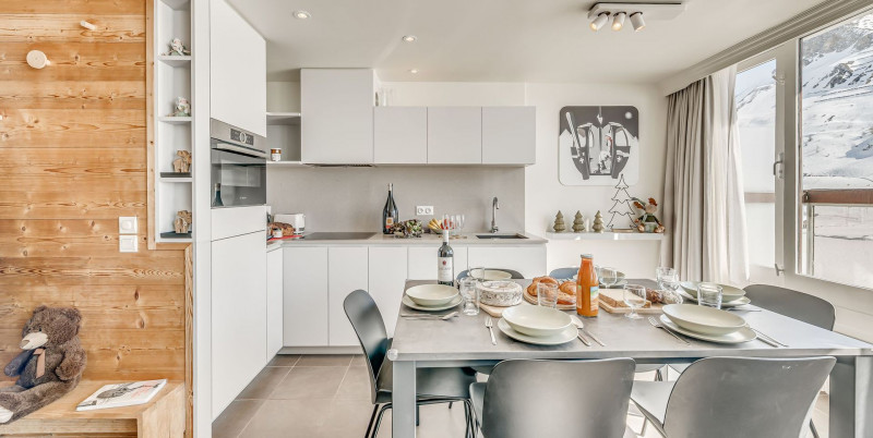 _lv_images__lot_0000000407_06_14415510