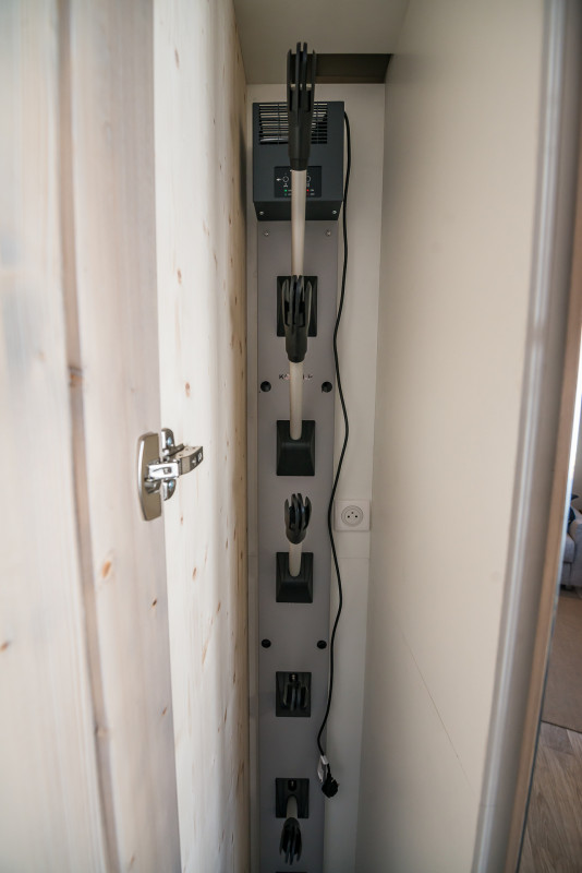 _lv_images__lot_0000000408_15_13546845