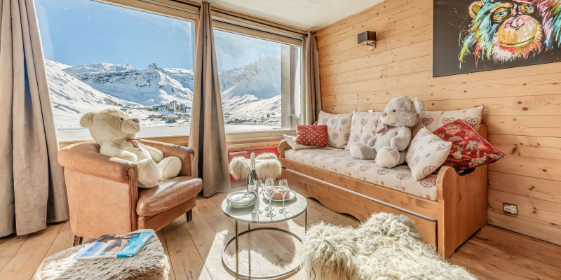 _lv_images__lot_0000000414_01_14368944