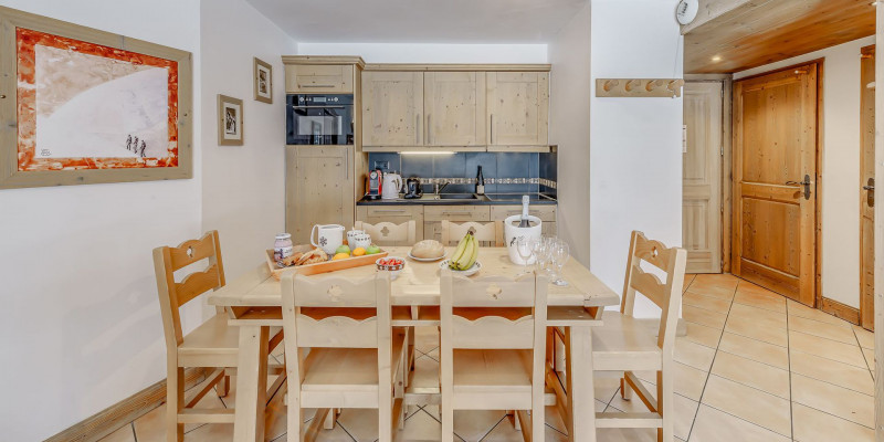 _lv_images__lot_0000000452_15_14028621 _lv_images__lot_0000000452_15_14028621