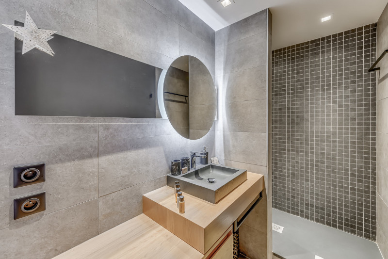 _lv_images__lot_0000000468_14_13162083 _lv_images__lot_0000000468_14_13162083