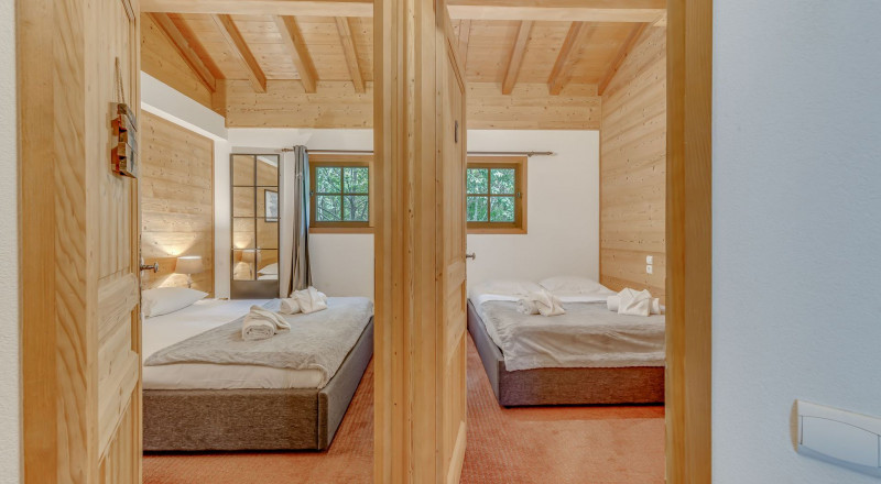 _lv_images__lot_0000000471_12_14462317