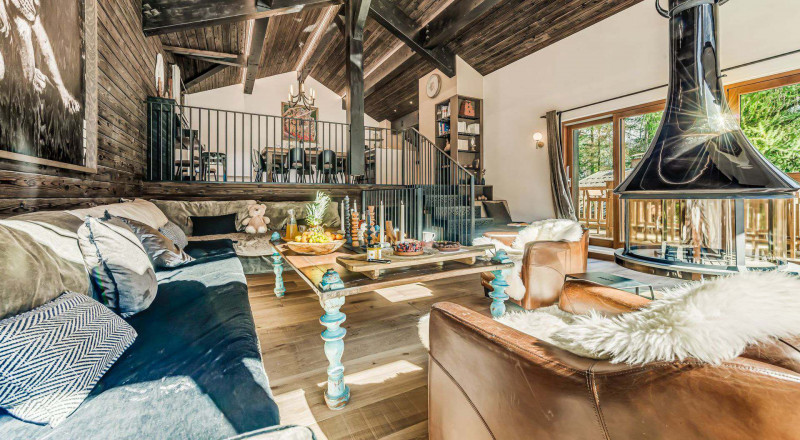 _lv_images__lot_0000000477_02_14319981