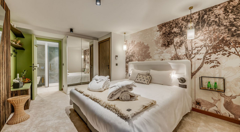 _lv_images__lot_0000000477_15_13931830