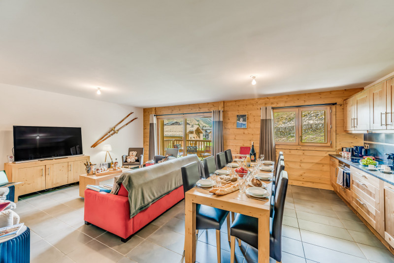 _lv_images__lot_0000000484_03_13161201 _lv_images__lot_0000000484_03_13161201