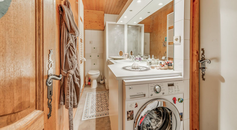 _lv_images__lot_0000000501_11_13180329 _lv_images__lot_0000000501_11_13180329