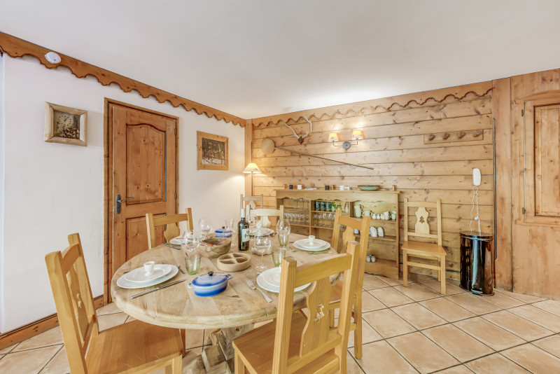 _lv_images__lot_0000000502_03_13161951 _lv_images__lot_0000000502_03_13161951