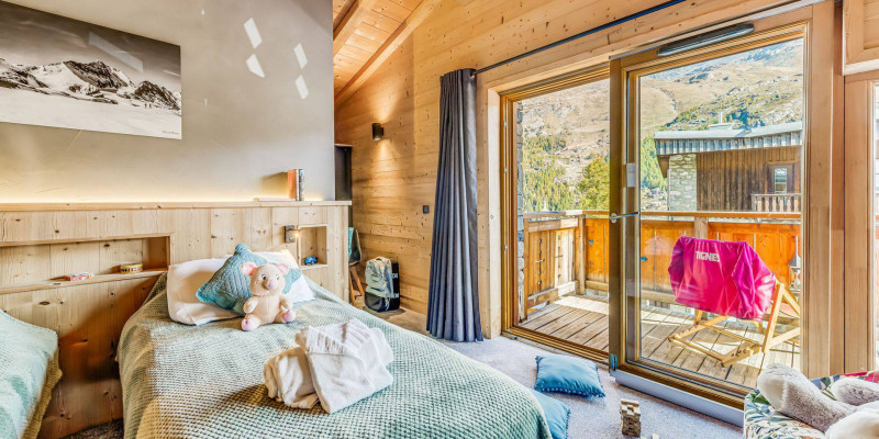 _lv_images__lot_0000000518_14_13076716 _lv_images__lot_0000000518_14_13076716