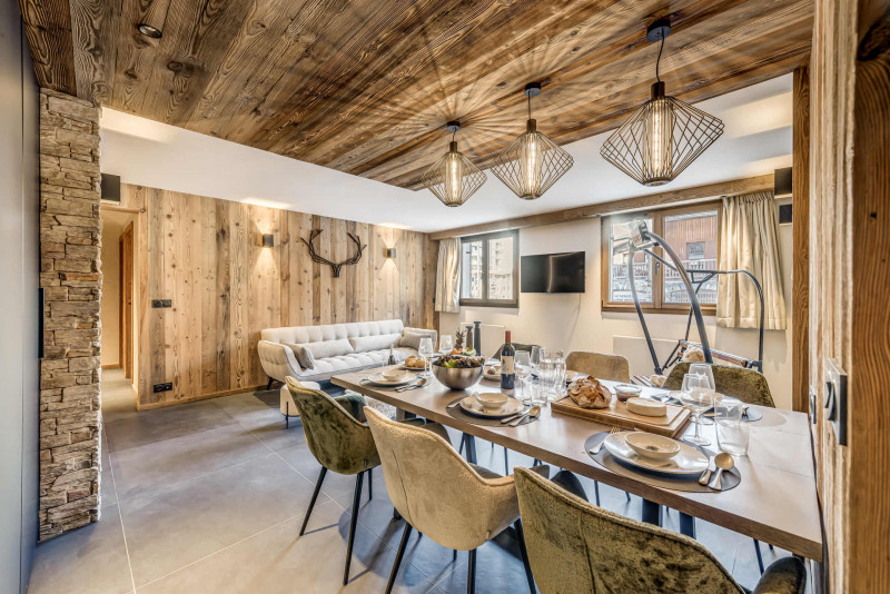 _lv_images__lot_0000000520_01_14414682