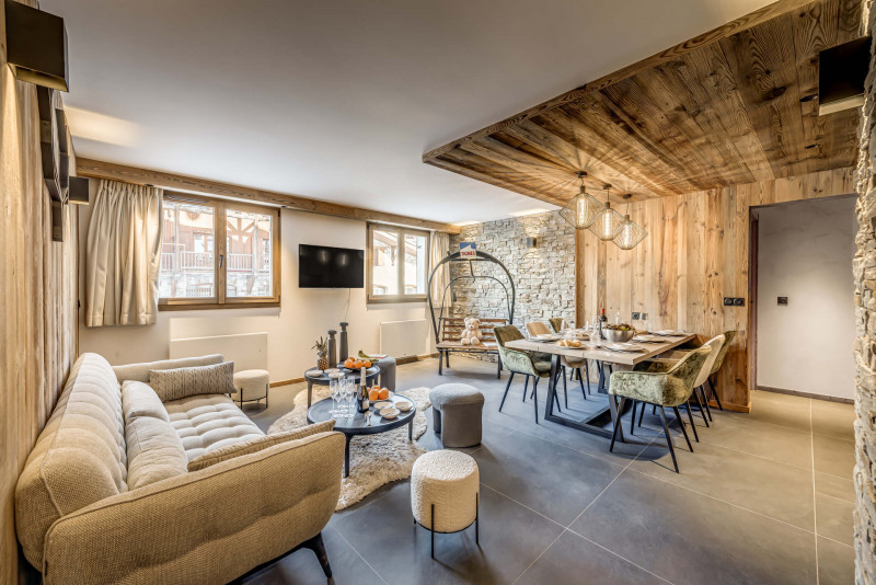 _lv_images__lot_0000000520_02_13076879