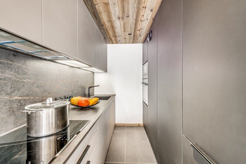 _lv_images__lot_0000000524_08_14037818 _lv_images__lot_0000000524_08_14037818