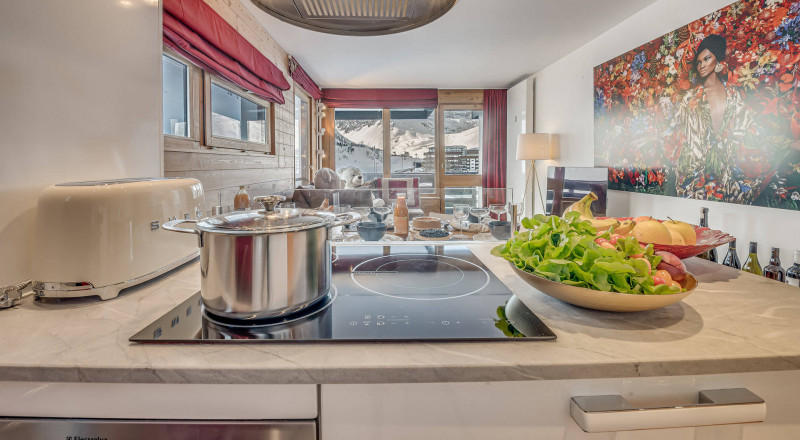 _lv_images__lot_0000000525_05_14268595