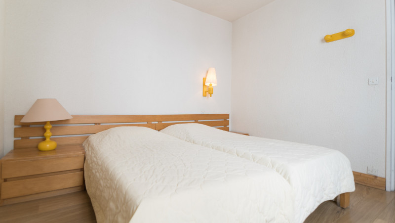 _lv_images__lot_0000010201_10_13589010 _lv_images__lot_0000010201_10_13589010