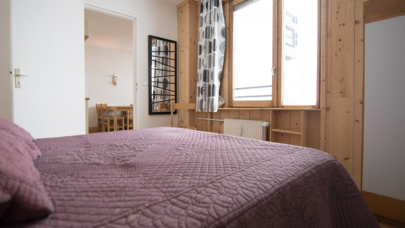 _lv_images__lot_0000010203_10_13937590