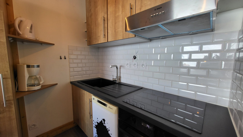 _lv_images__lot_0000010406_06_13588056 _lv_images__lot_0000010406_06_13588056