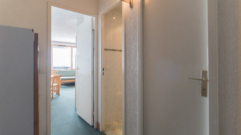 _lv_images__lot_0000010502_10_14235594 _lv_images__lot_0000010502_10_14235594