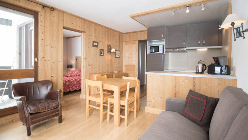 _lv_images__lot_0000010508_01_13081841