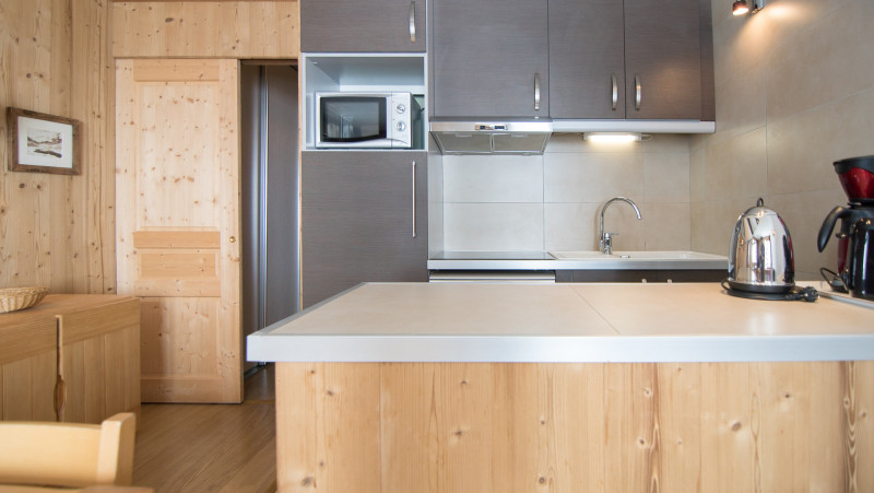 _lv_images__lot_0000010508_04_13502986