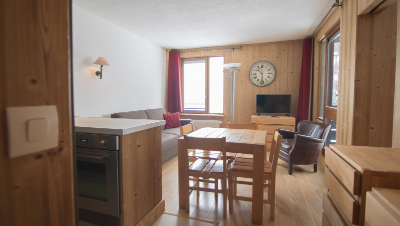 _lv_images__lot_0000010508_06_13465547