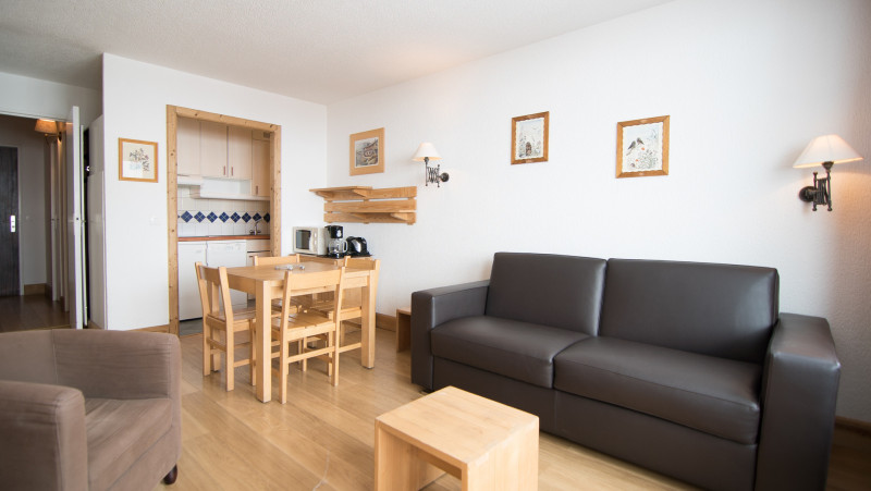 _lv_images__lot_0000010511_01_13589072 _lv_images__lot_0000010511_01_13589072