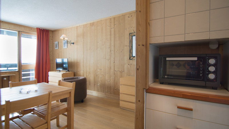 _lv_images__lot_0000010511_06_13836443