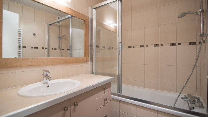 _lv_images__lot_0000010511_11_14072148