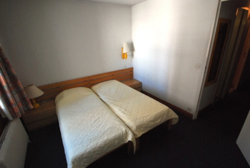 _lv_images__lot_0000010606_02_13157497 _lv_images__lot_0000010606_02_13157497