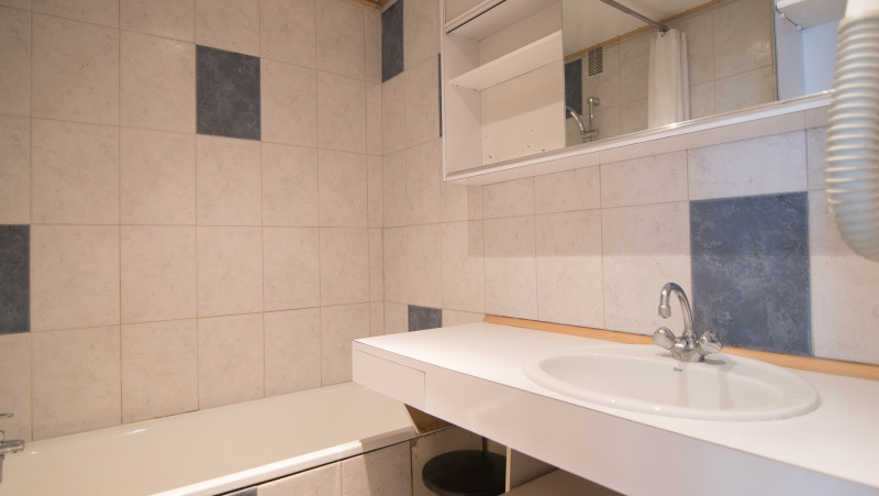 _lv_images__lot_0000010704_10_13157401