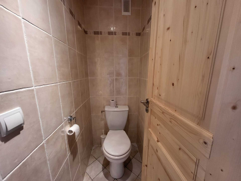 _lv_images__lot_0000010710_09_13937547