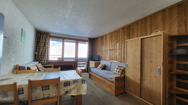 _lv_images__lot_0000010803_01_13456594