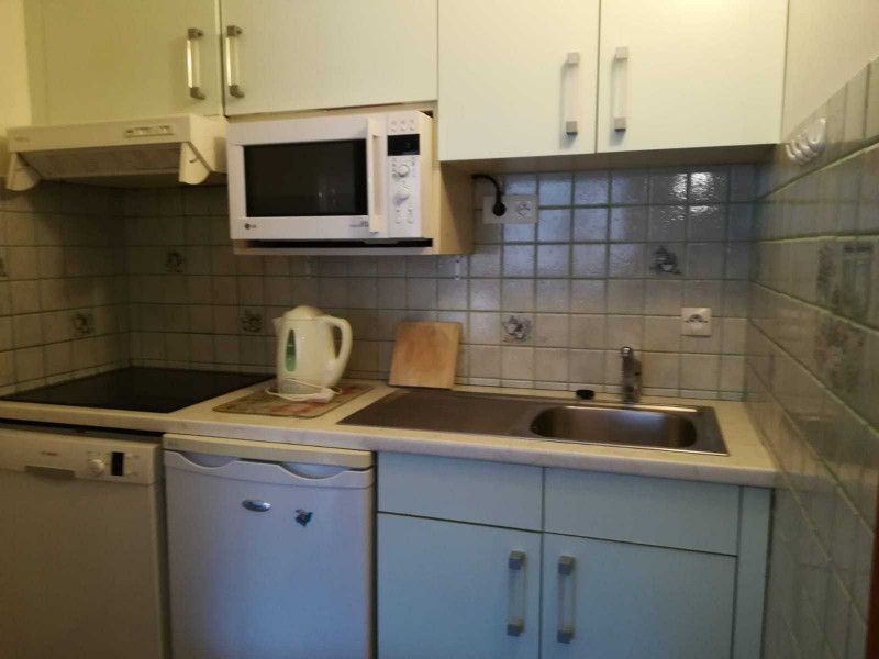 _lv_images__lot_0000010903_04_13082196 _lv_images__lot_0000010903_04_13082196