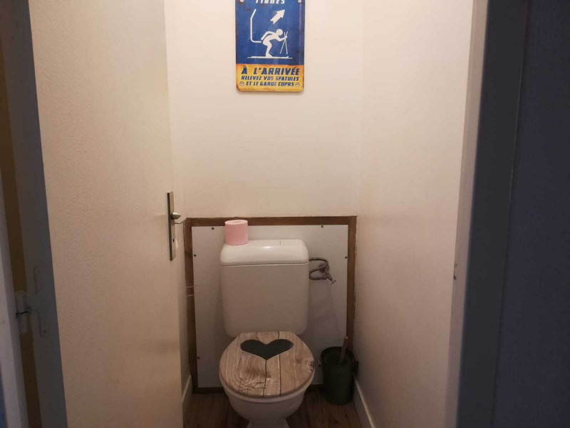 _lv_images__lot_0000010903_09_14373796