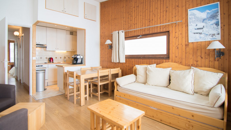 _lv_images__lot_0000010906_01_13157259 _lv_images__lot_0000010906_01_13157259