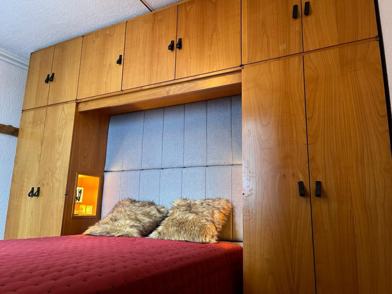 _lv_images__lot_0000011112_11_14023001 _lv_images__lot_0000011112_11_14023001