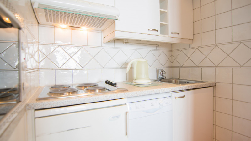 _lv_images__lot_0000011211_04_14373747