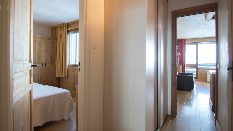 _lv_images__lot_0000011212_07_13269328