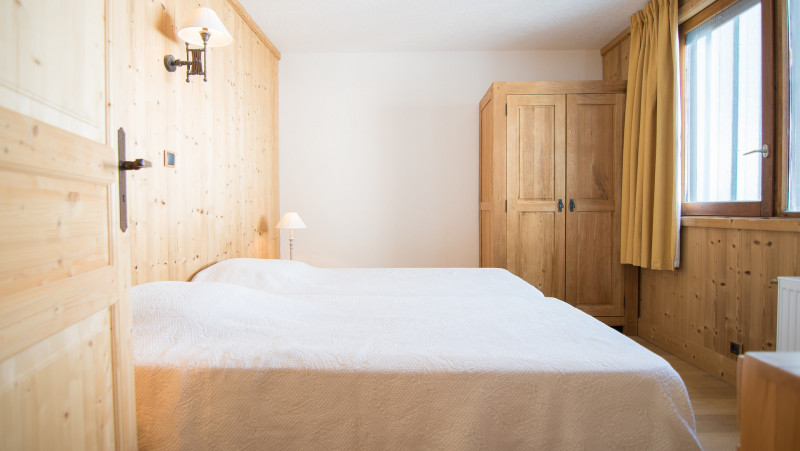 _lv_images__lot_0000011212_08_13081780 _lv_images__lot_0000011212_08_13081780