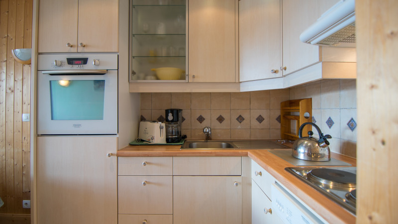 _lv_images__lot_0000020601_04_13551364