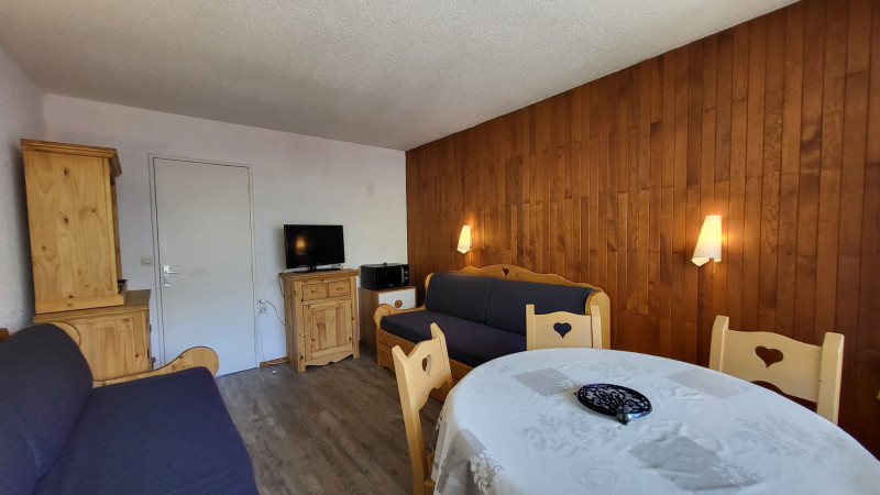 _lv_images__lot_0000020706_02_14032880 _lv_images__lot_0000020706_02_14032880