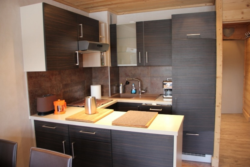 _lv_images__lot_0000030103_02_14410357