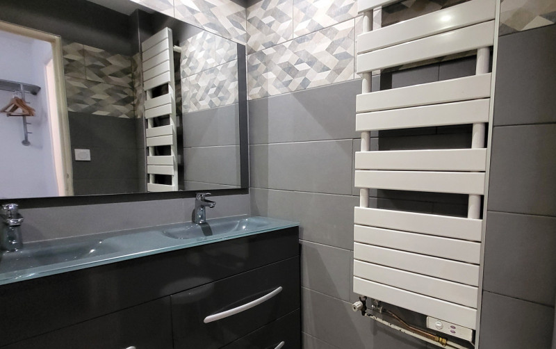 _lv_images__lot_0000030104_09_13081271