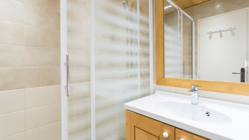 _lv_images__lot_0000030108_11_13835201