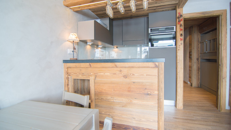 _lv_images__lot_0000030111_05_13502649