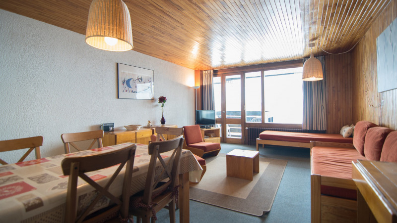 _lv_images__lot_0000030301_01_13185187 _lv_images__lot_0000030301_01_13185187