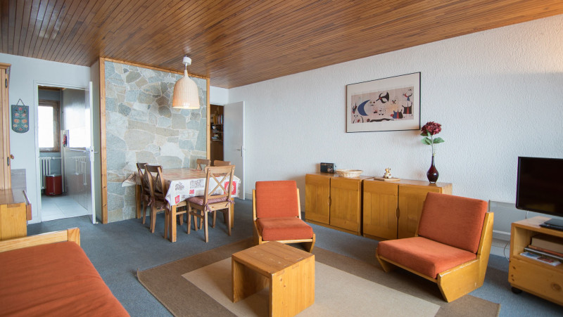 _lv_images__lot_0000030301_03_13588623 _lv_images__lot_0000030301_03_13588623