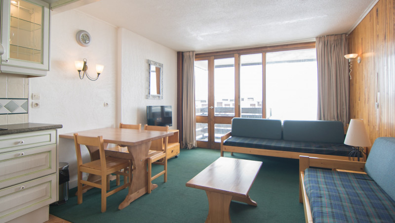 _lv_images__lot_0000030302_01_13082150 _lv_images__lot_0000030302_01_13082150