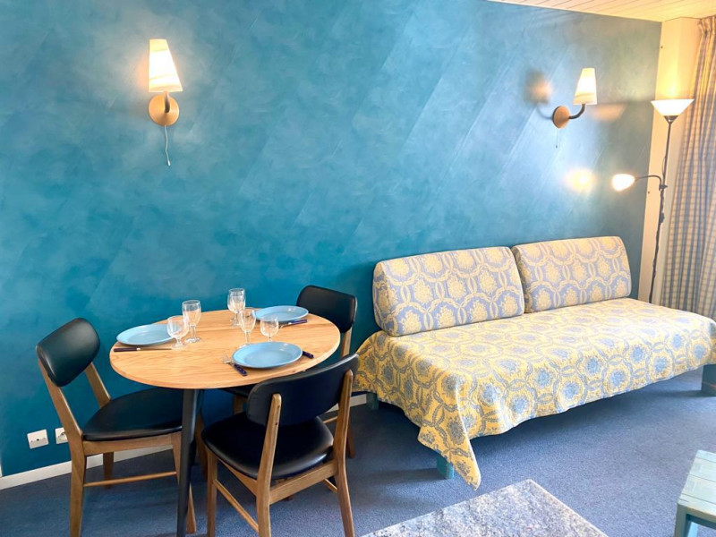 _lv_images__lot_0000030303_03_13165838 _lv_images__lot_0000030303_03_13165838