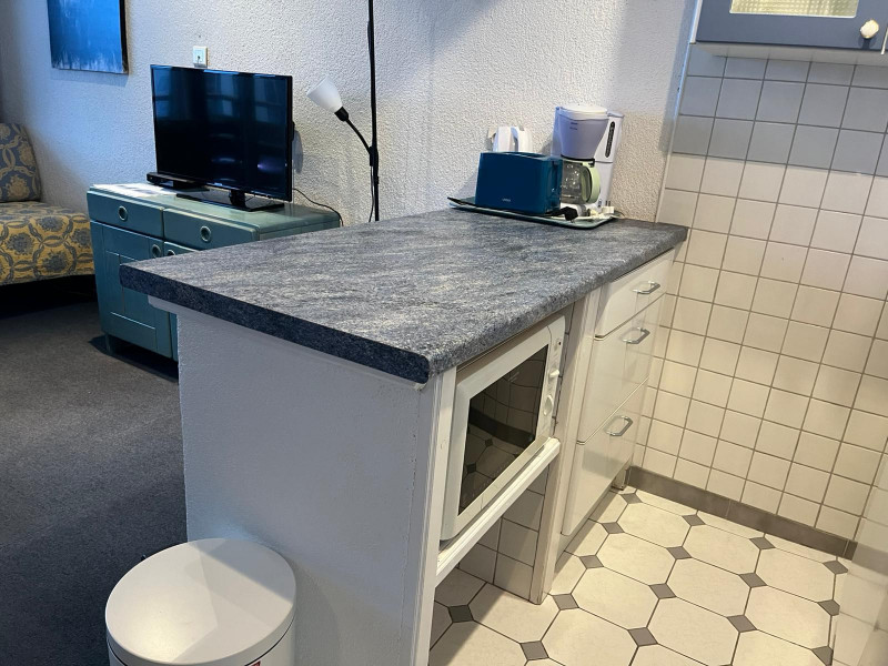 _lv_images__lot_0000030303_06_14071105