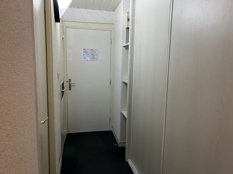 _lv_images__lot_0000030303_10_14457160