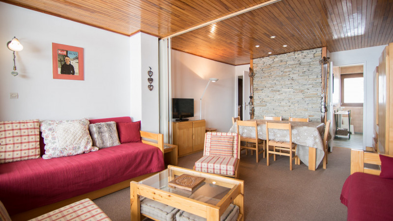 _lv_images__lot_0000030304_04_13269226